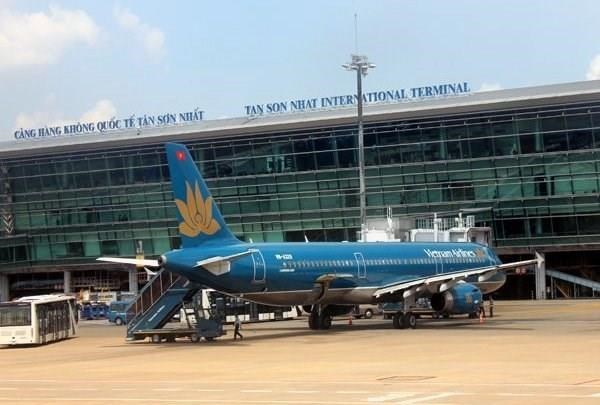 tan son nhat airport
